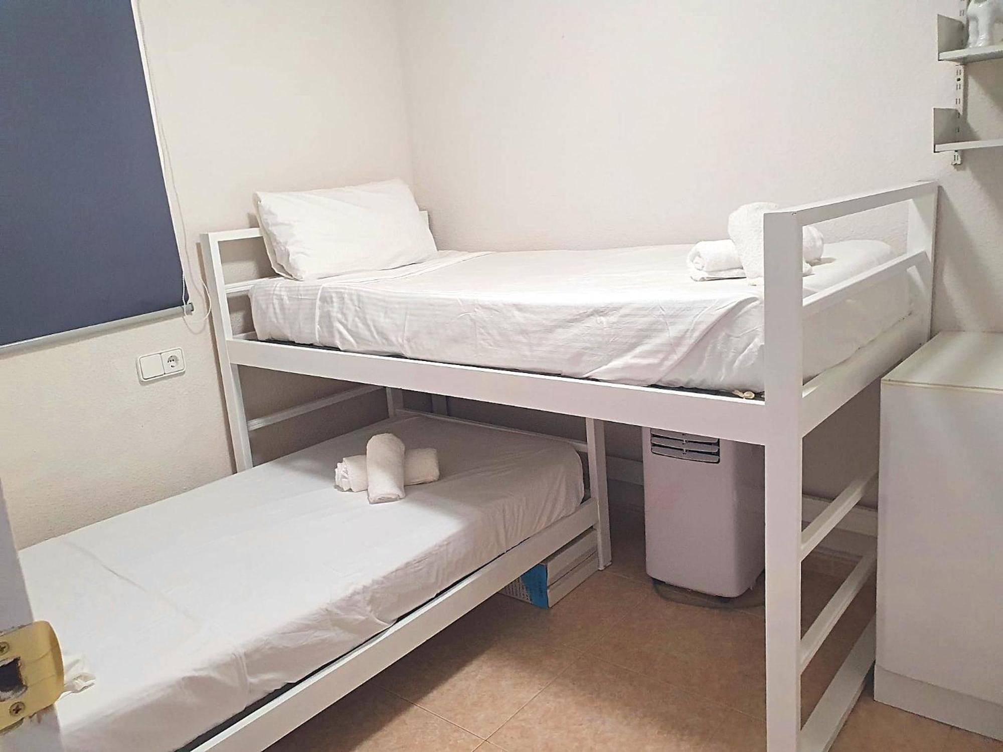 Three Bedrooms Apart In Benidorm Near Beach And Strip المظهر الخارجي الصورة