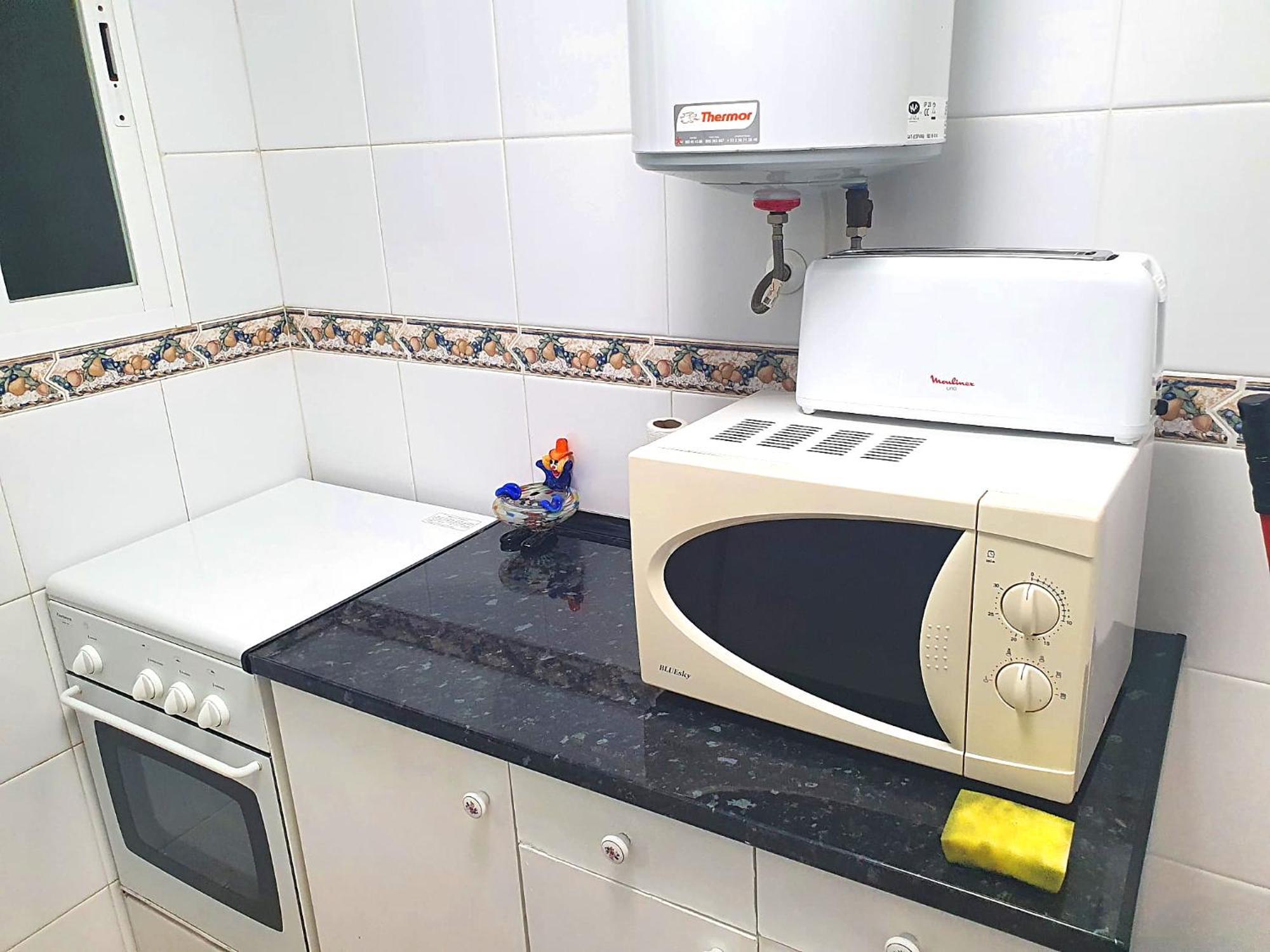 Three Bedrooms Apart In Benidorm Near Beach And Strip المظهر الخارجي الصورة